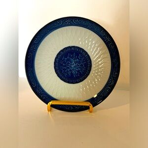 Vintage Toyo Japan Arita Blue White Bowls Lotus Chrysanthemum Flowers Lot Of 2.